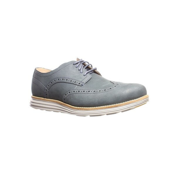 7.5 wide mens shoes