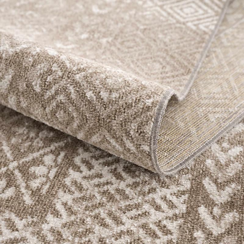 Hauteloom Caditaan Living Room, Bedroom Machine Washable Area Rug - Dark Red, Peach, Cream - 5'3" x 7' - 5'3" x 7'