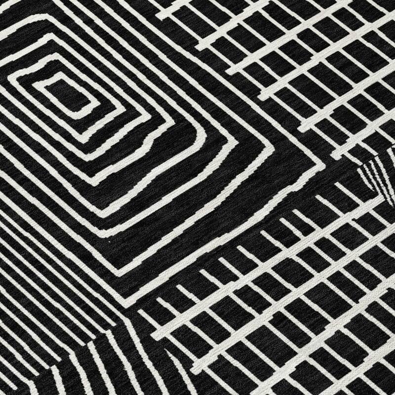 HomeRoots Geometric Transitional Rectangle Outdoor Rug