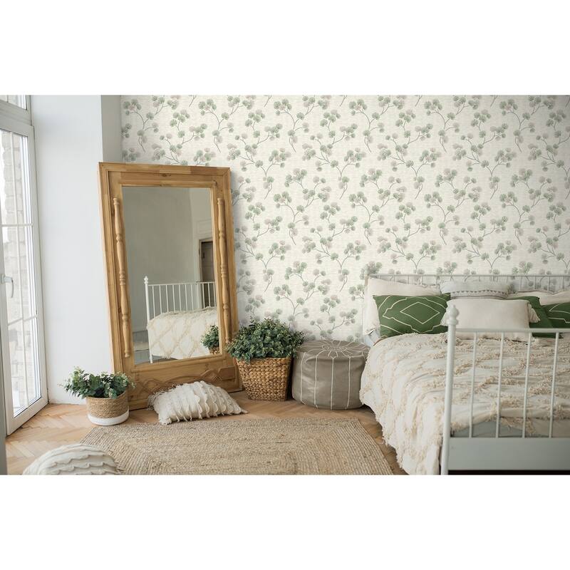 Fine Decor Kira Green Trail Wallpaper