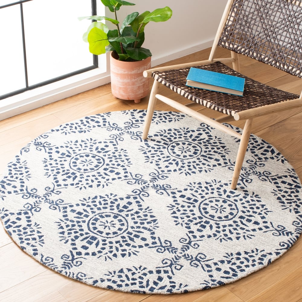 SAFAVIEH Handmade Micro-Loop Stefa Wool Rug