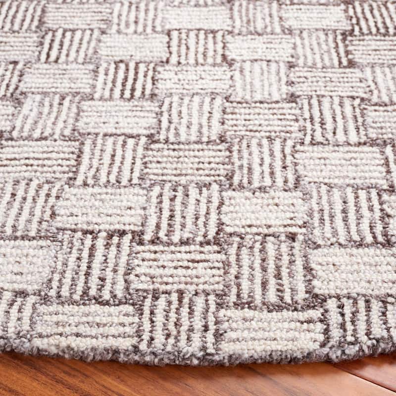 SAFAVIEH Handmade Micro-Loop Courteney Transitional Wool Rug