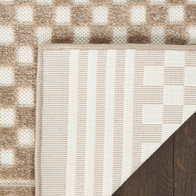 Bede Geometric Modern Woven Low Pile Area Rug By HomeRoots - 110' X '79' X '0.25