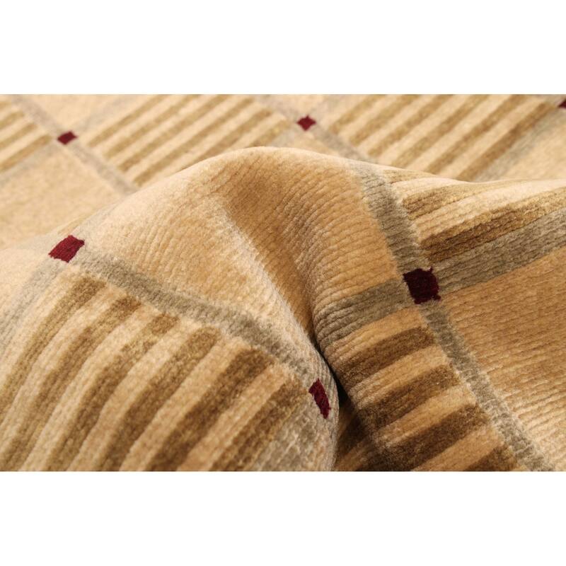 ECARPETGALLERY Hand-knotted Opulence Beige Wool Rug - 2'6 x 8'4