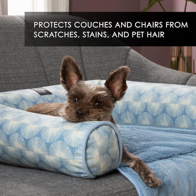 NICOLE MILLER NEW YORK PET Kendall Fluted Geo Cozy Couch Protector Pet Bed - 40.55"X23.62"X4.72"