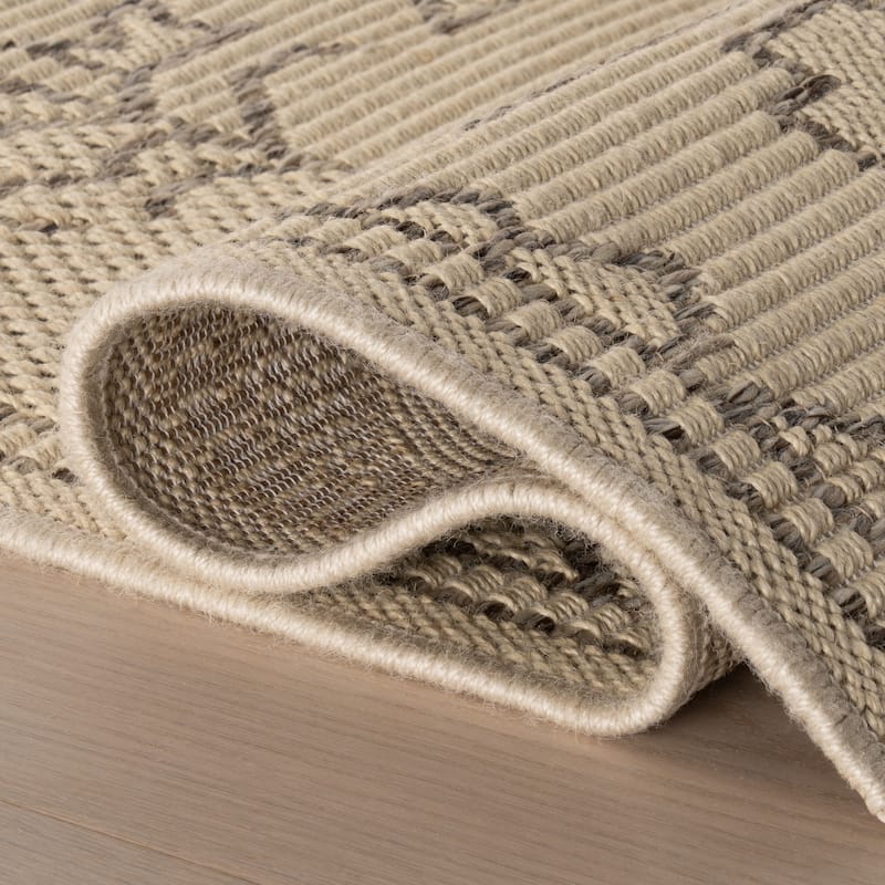 Nuloom Anivelle Southwestern Vintage and Distressed Rug