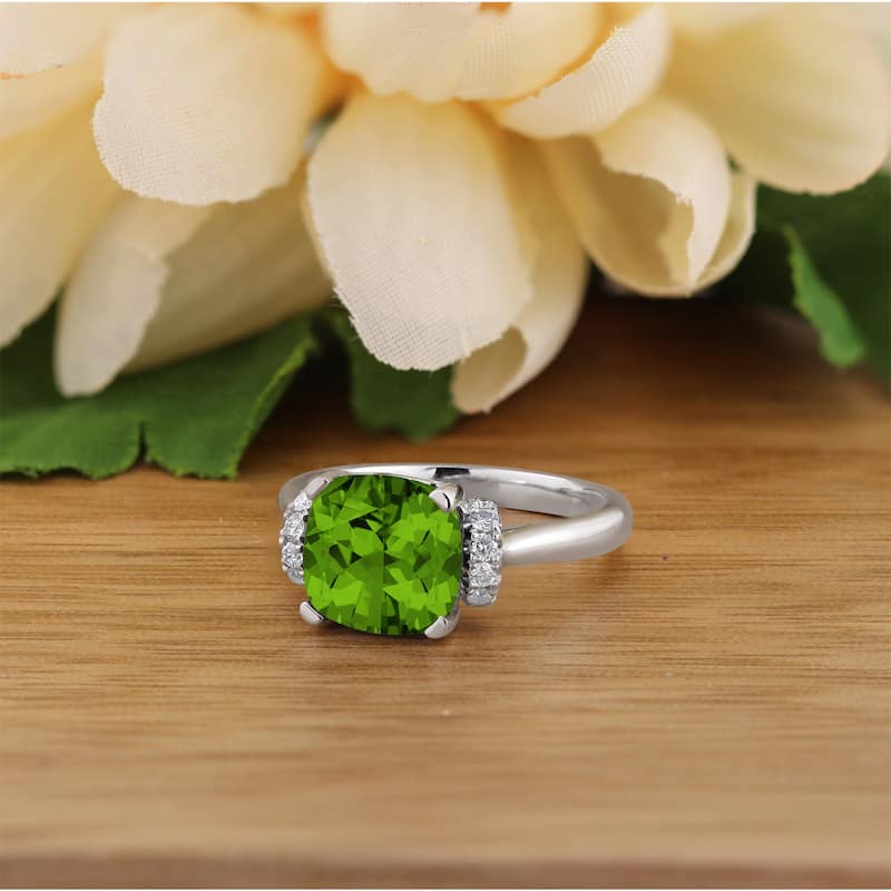 Auriya Unique 3 3/8ct Cushion-cut Peridot and Diamond Engagement Ring 1/5cttw 14k Gold