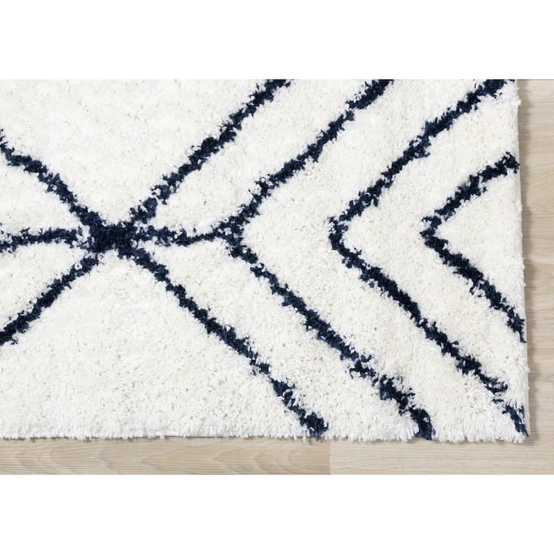 Taylor Collection - Cream Navy Diamonds Shag Area Rug
