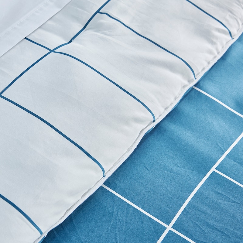 Lacoste Ashcombe Check Reversible 3-Piece Cotton Comforter Set