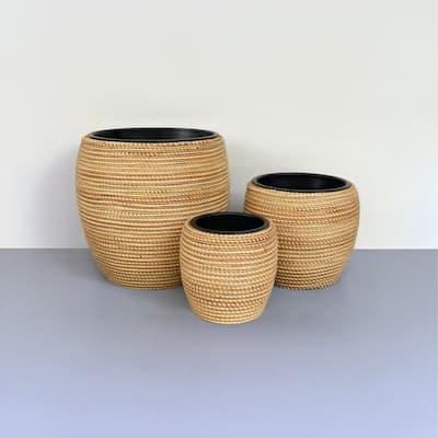 Alpine Corporation 18in Tall Poly Rattan Planter Set of 3 with Removable Inserts, Durable Resin Wicker-Style Outdoor Planters