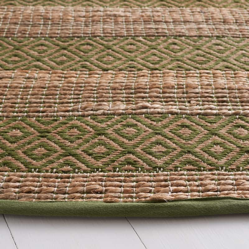 SAFAVIEH Handmade Natural Fiber Jalynn Geometric Seagrass Rug