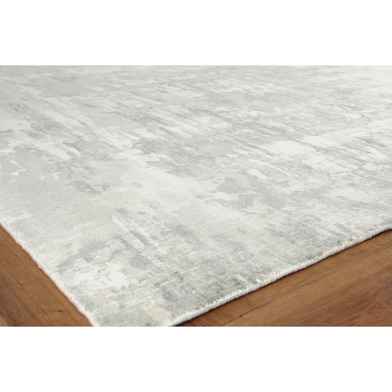 EXQUISITE RUGS Murano Hand-loomed Wool/Bamboo Silk Silver Area Rug.