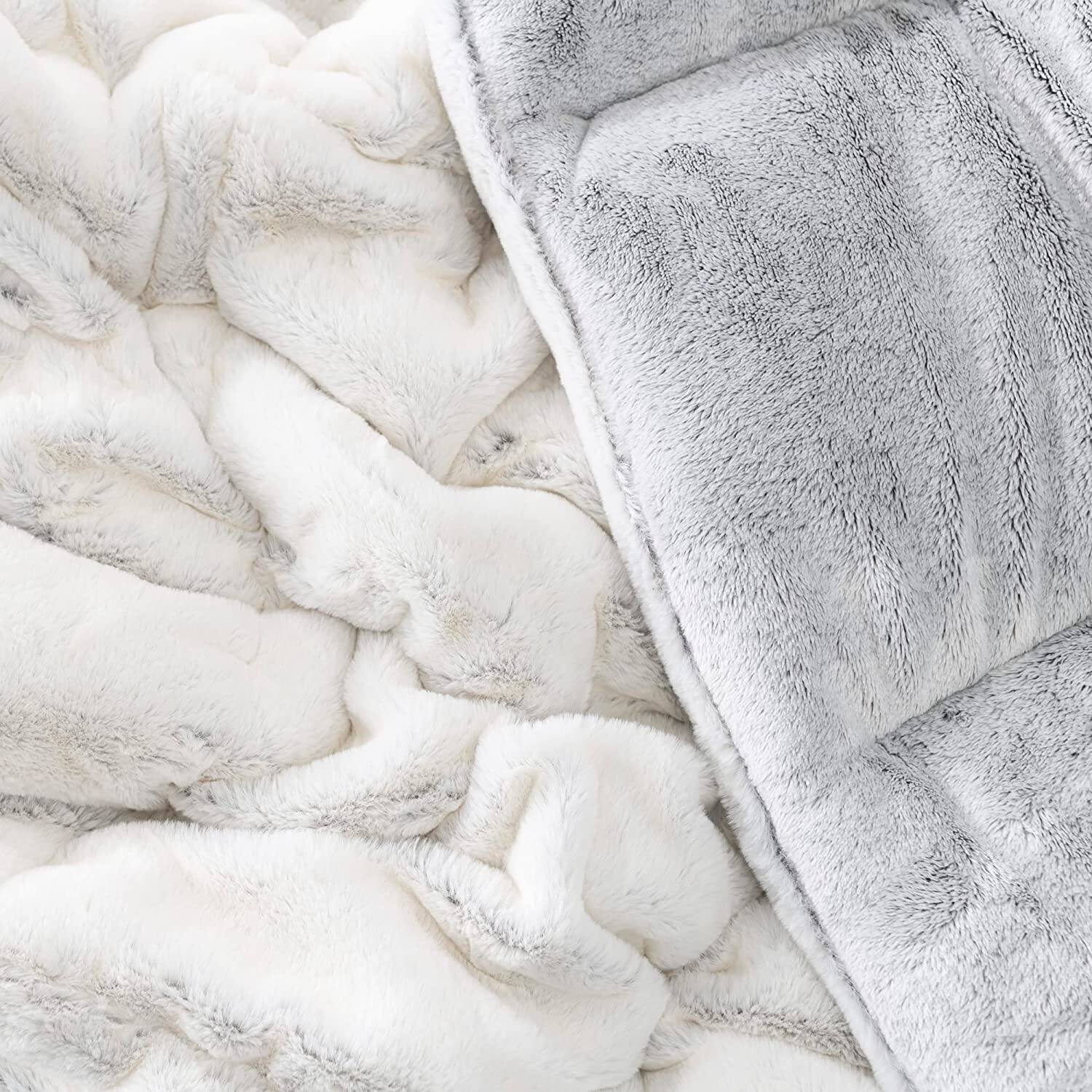 Whiteout Chunky Bunny Coma Inducer® Comforter Set USA Heavyweight