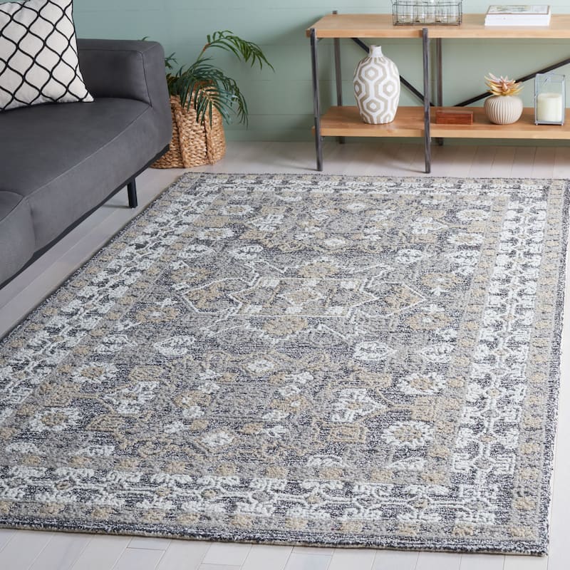 SAFAVIEH Handmade Antiquity Vernell Traditional Oriental Wool Rug - 4' x 6' - Ivory/Brown