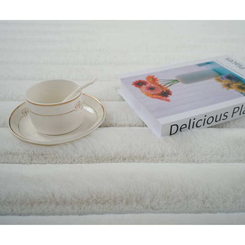 Madrid Collection Ultra Soft Ribbed Faux Fur Area Rug