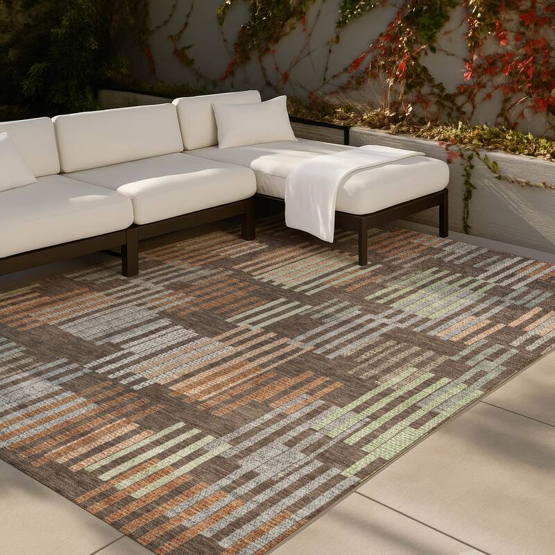 Machine Washable Indoor/ Outdoor Modern Pines Chantille Rug