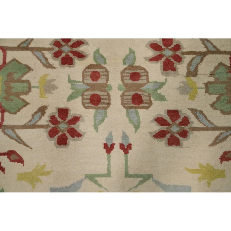 Hand-knotted Traditional Wool Beige Floral Oriental Area Rug - 12' 2'' X 9' 0''