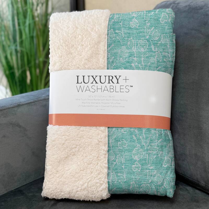 Premium Machine Washable Modern Floral Sherpa Throw Blanket