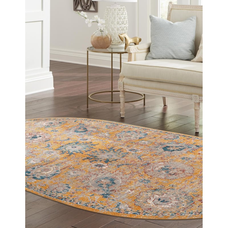 Traditional Nixa Collection Area Rug