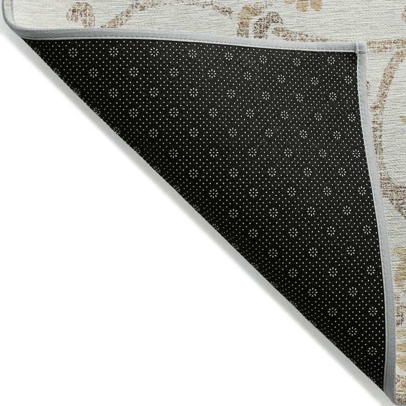 HomeRoots Floral Traditional Rectangle Outdoor Rug