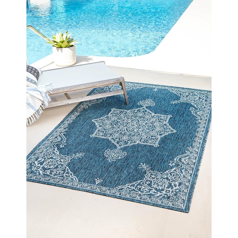 Outdoor Nirie Collection Area Rug