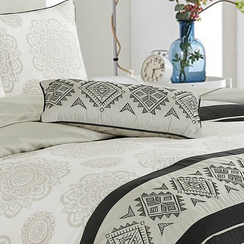 Aziza Luxury 9 Piece complete bed in bag set