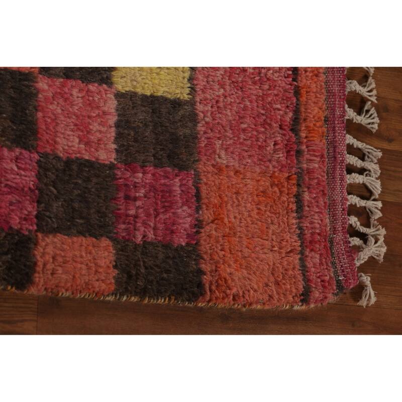 Checkered Pink Moroccan Oriental Area Rug Handmade Wool Carpet - 5'8" x 9'8"