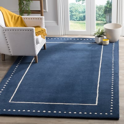 SAFAVIEH Handmade Bella Alverta Dotted Border Wool Rug