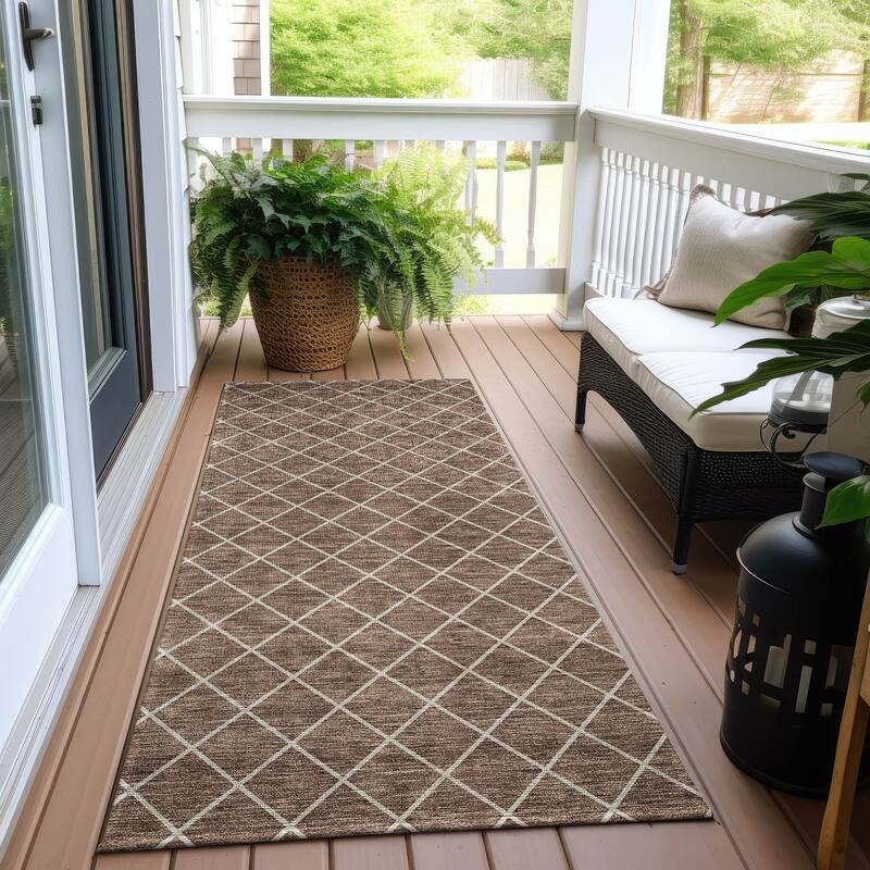Machine Washable Indoor/ Outdoor Chantille Diamond Trellis Rug - Brown - 2'3" x 7'6"