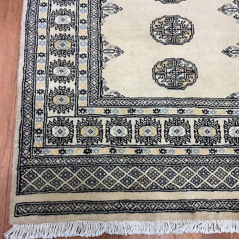 HERAT ORIENTAL Handmade Bokhara Wool Rug - 4'8" x 6'7"