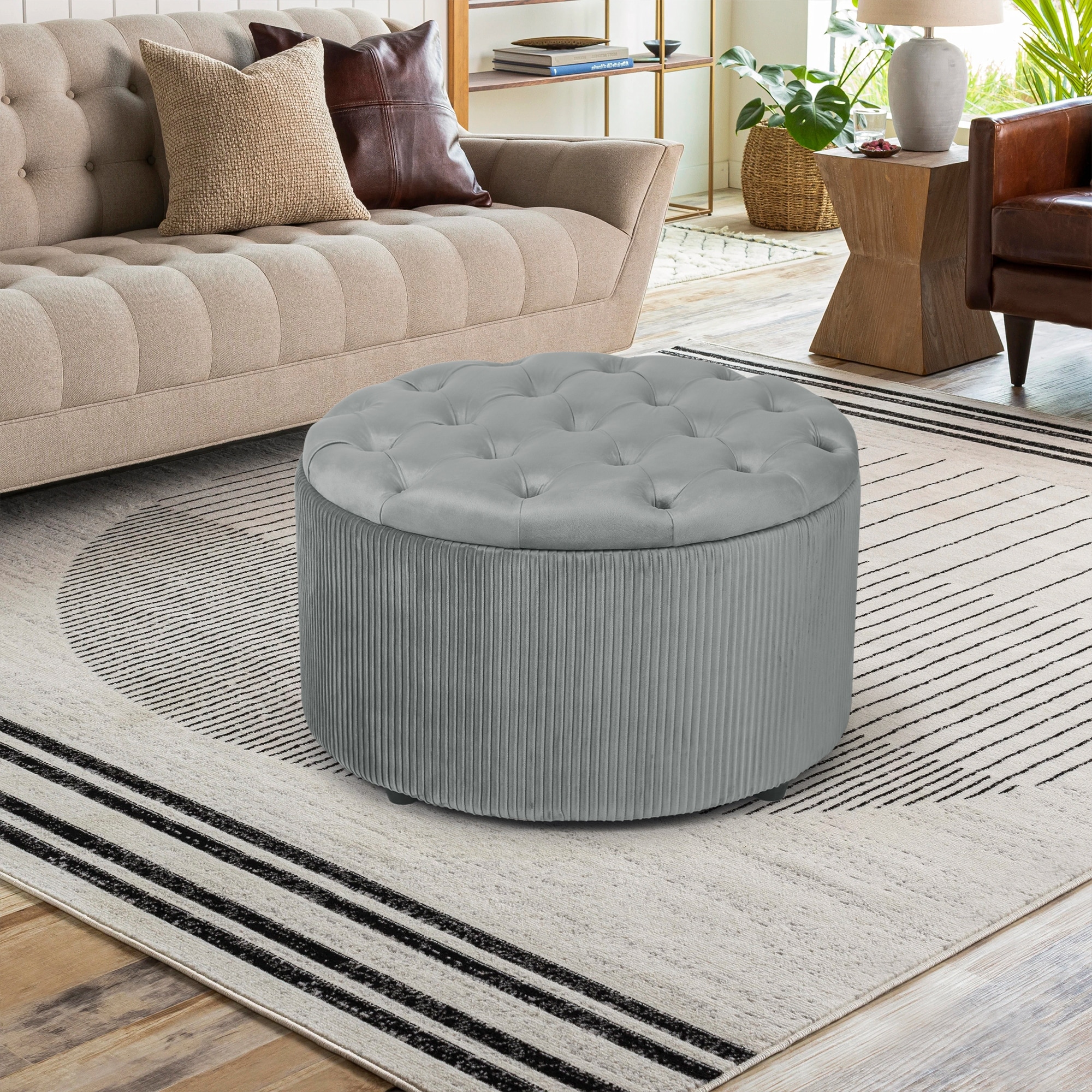 Adeco Modern Round Padded Upholstered Ottoman Footrest Stool - Bed Bath &  Beyond - 32496586