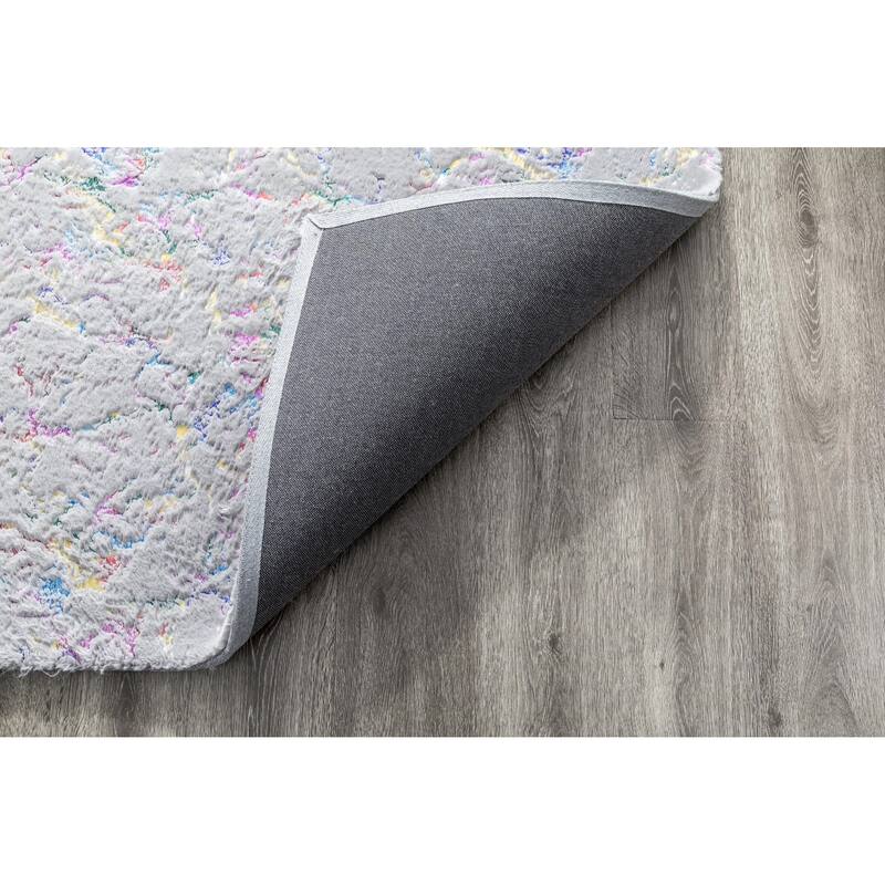 Chryso Collection Abstract Faux-Fur Rug with Foil