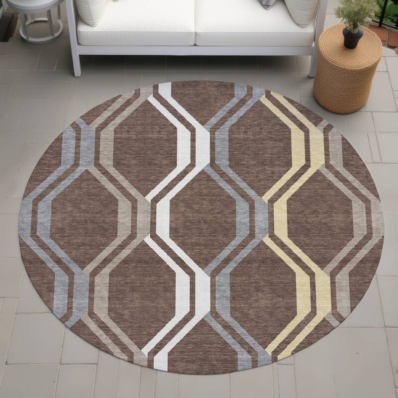 Machine Washable Indoor/ Outdoor Contemporary Dimensions Chantille Rug - Chocolate - 8' x 8'