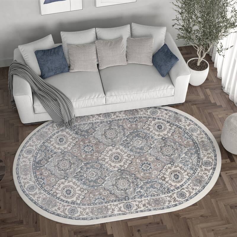 Carrington Traditional Oriental Indoor Area Rug