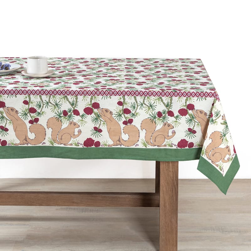 Couleur Nature Squirrel and Pinecone Tablecloth