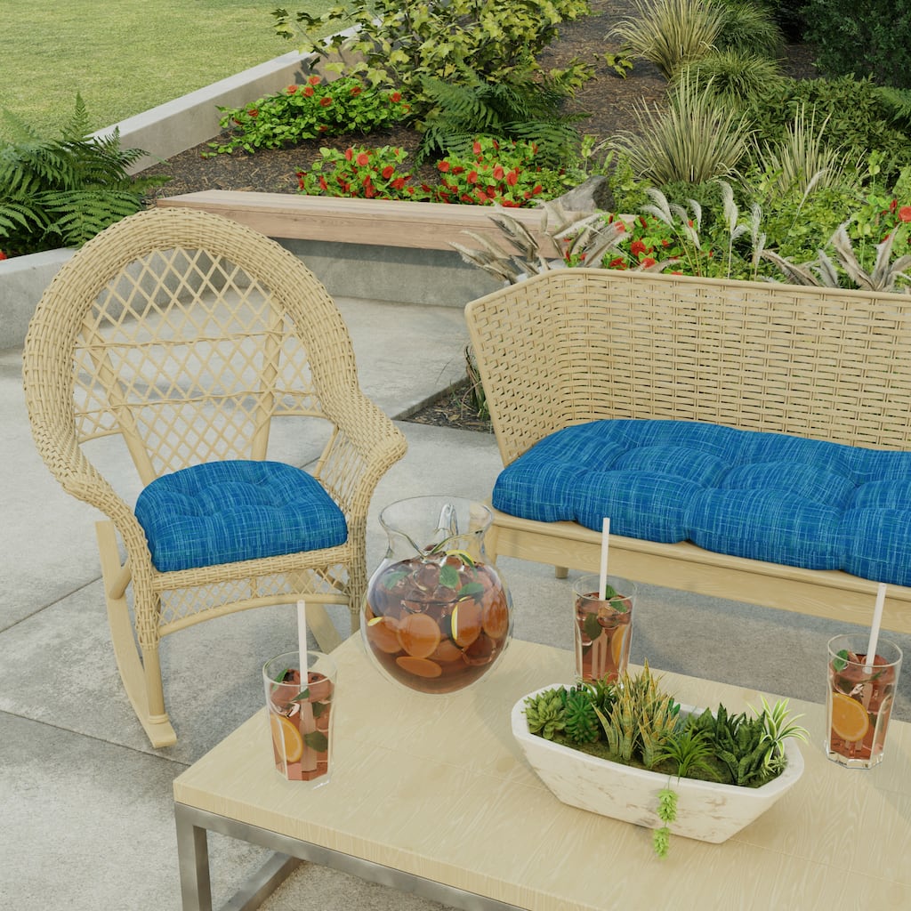 18" x 18" Blue Solid Contoured Outdoor Wicker Seat Cushion - Set of 2 - 18'' L x 18'' W x 4'' H