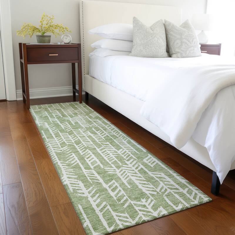 Machine Washable Indoor/ Outdoor Chantille Modern Arrows Rug