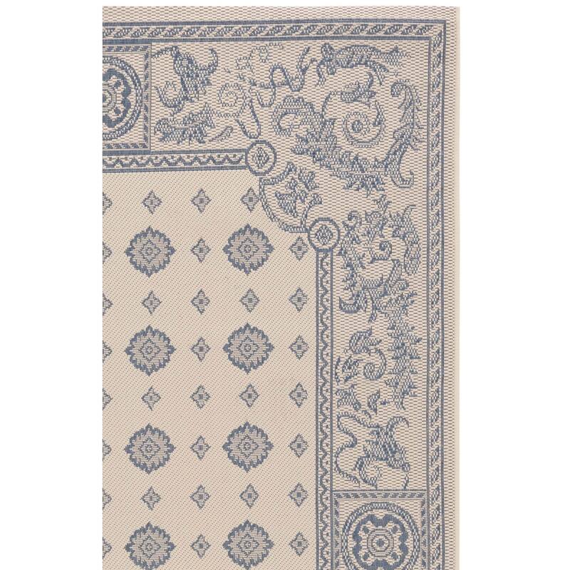 SAFAVIEH Courtyard Steve Indoor/ Outdoor Waterproof Patio Backyard Rug