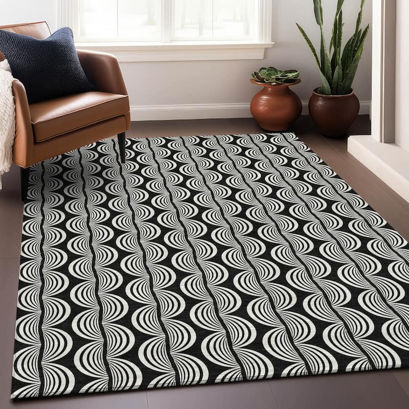 Machine Washable Indoor/ Outdoor Contemporary Chantille Rug - Black - 2'6" x 3'10"