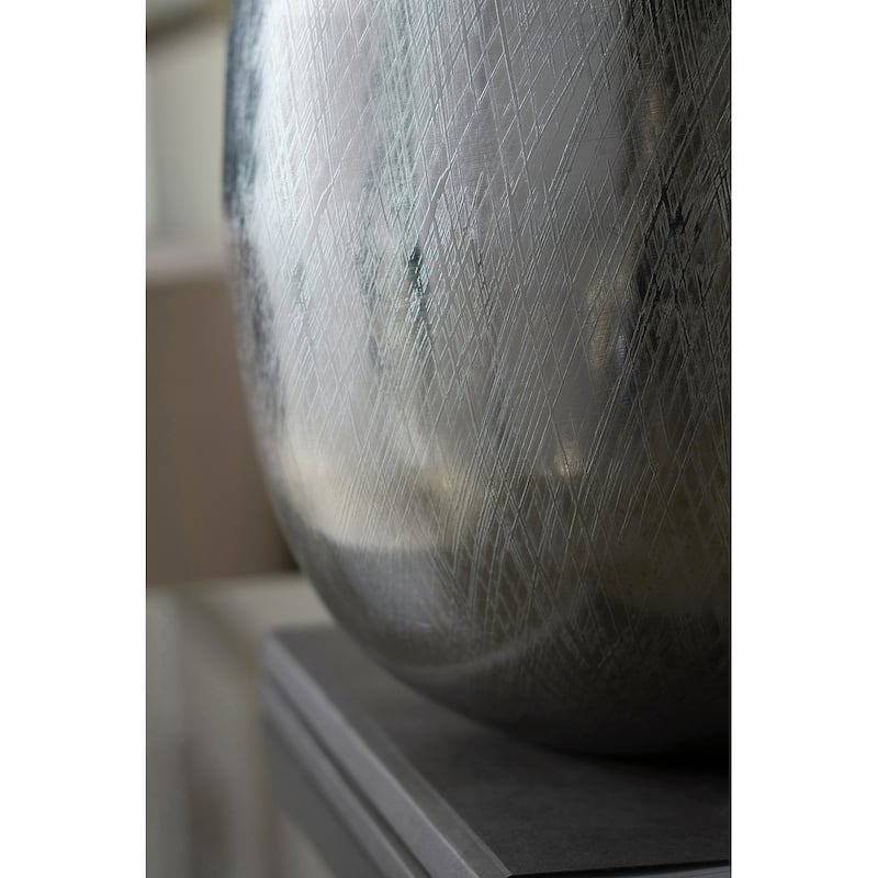 10.5x10.5x13" Aluminum Vase, Silver Streaks