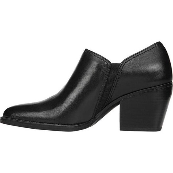 naturalizer femma bootie