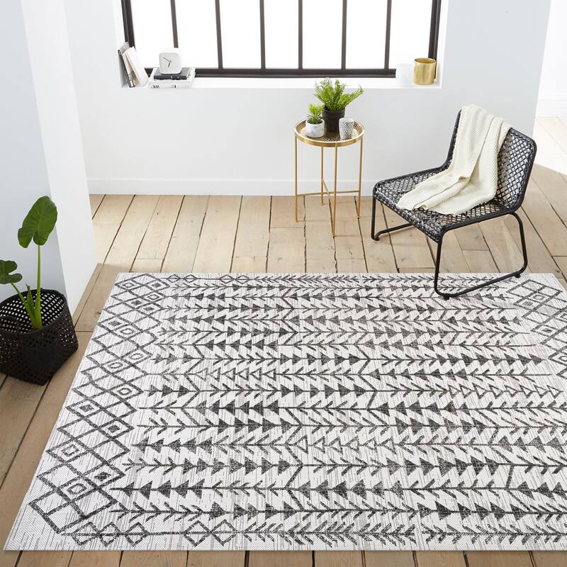 JONATHAN Y Sukie Bohemian Geometric Indoor/Outdoor Area Rug