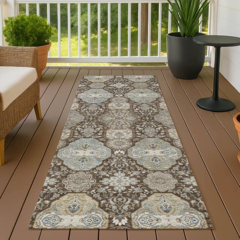 Machine Washable Indoor/ Outdoor Traditional Tracey Chantille Rug - Chocolate - 2'3" x 7'6"