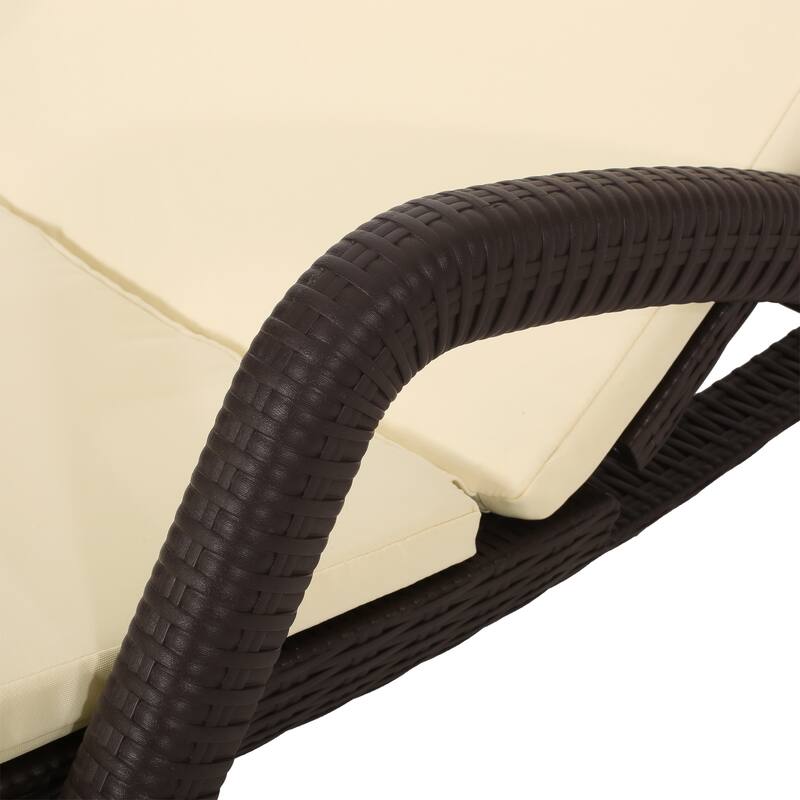 Outdoor Chaise Lounge Chair with Cushion, Adjustable Backrest Recliner Sun Lounger