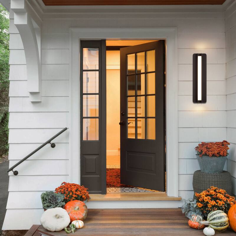 Modern Black Outdoor Wall Lights Linear Dimmable LED Wall Sconce Lights