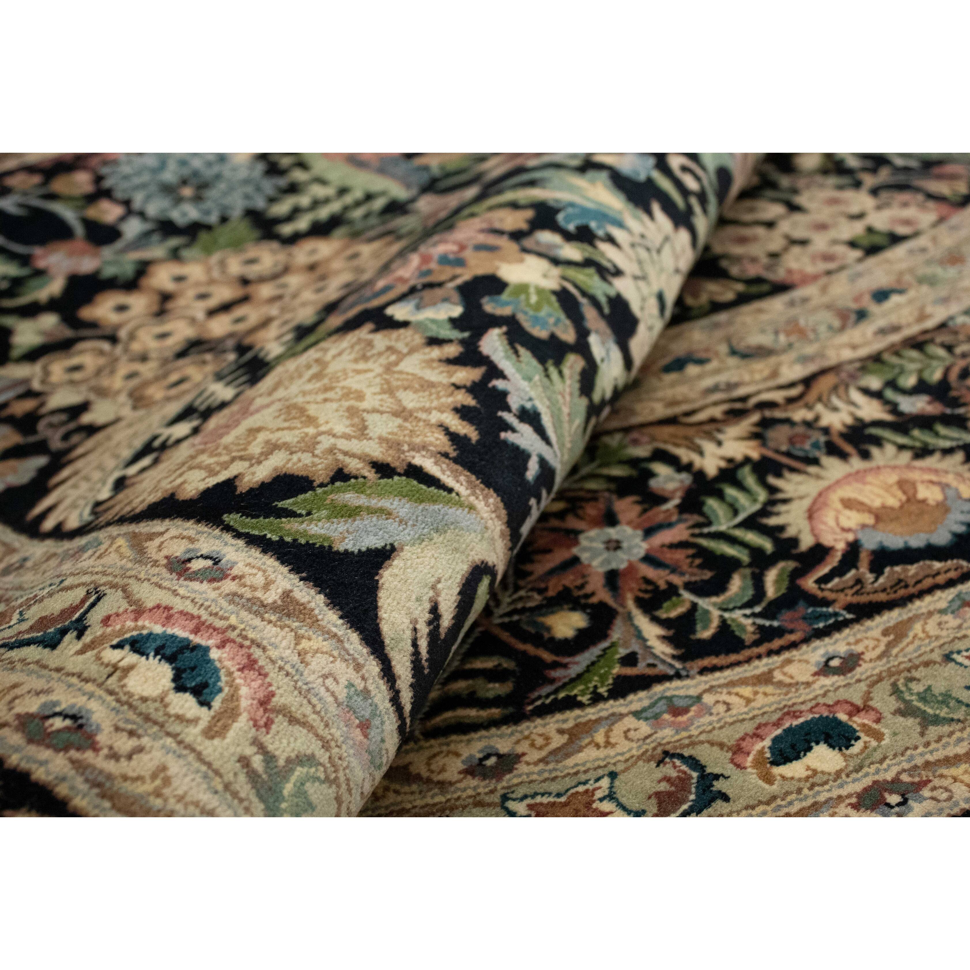 Noori Rug PakPersian Nagi Black/Green Round Rug 8'10" x 9'0" On