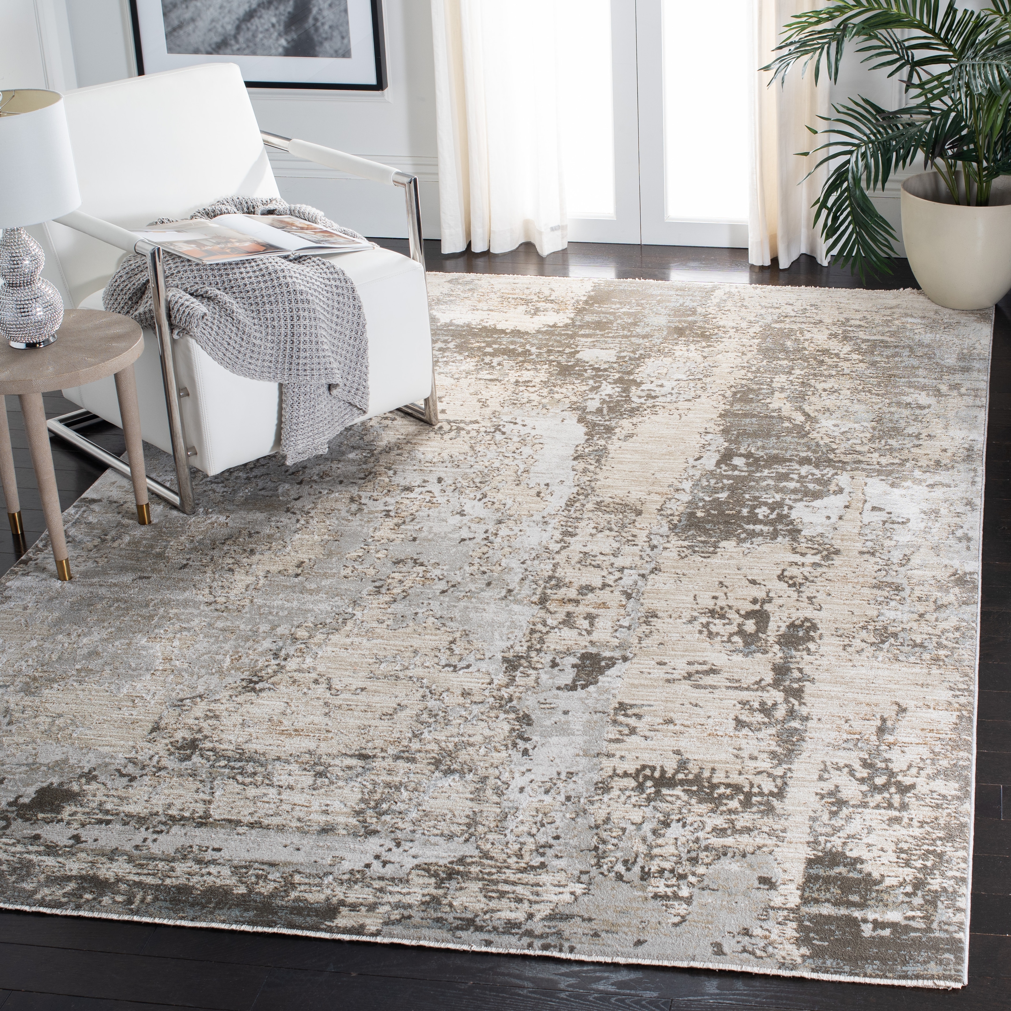 SAFAVIEH Valencia Mircela Vintage Rug