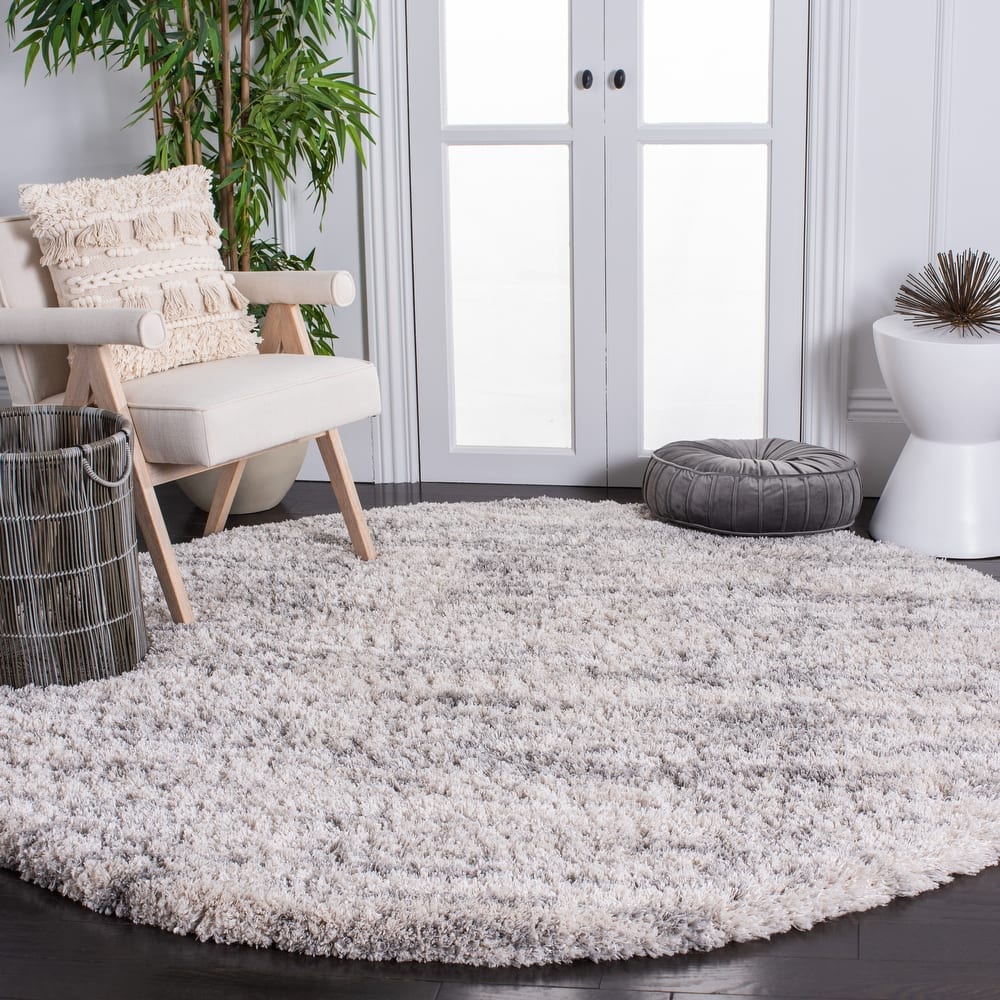 SAFAVIEH Iceland Shag Sabrina 2.6-inch Thick Rug