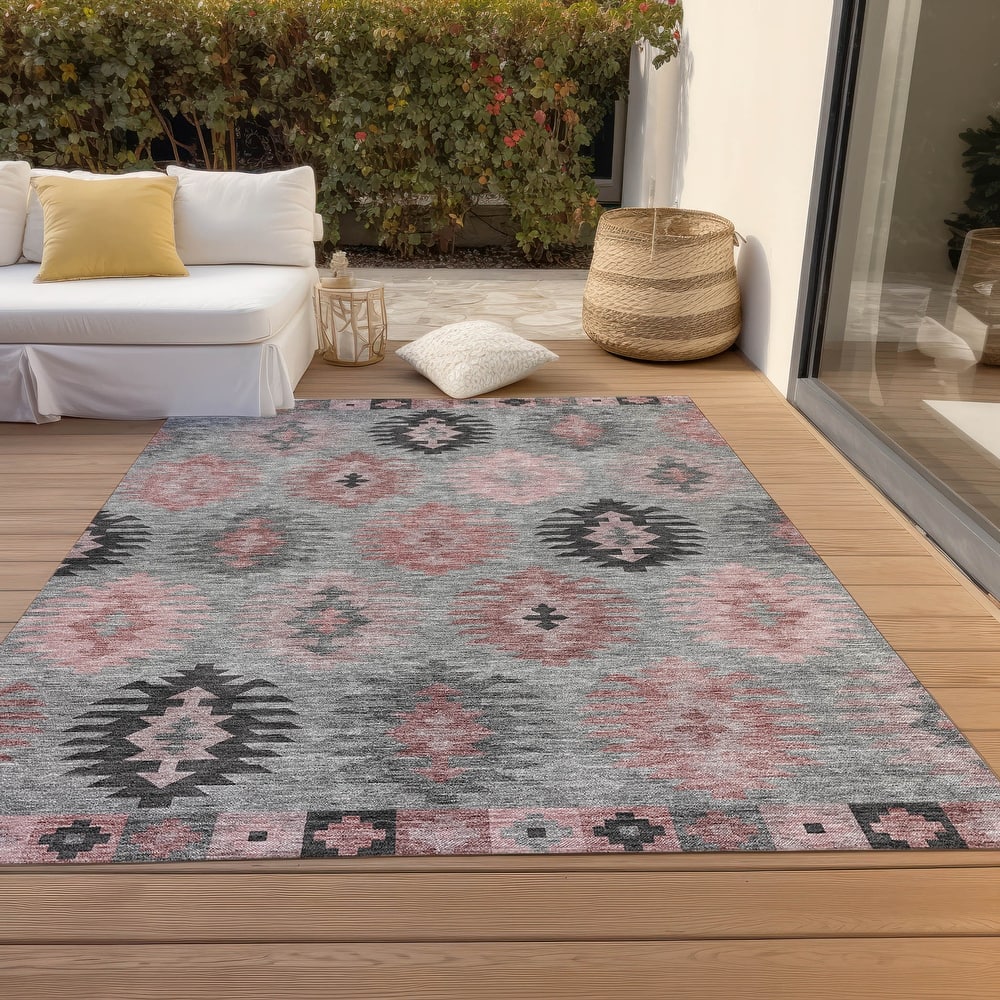 Machine Washable Indoor/ Outdoor Boho Tribal Chantille Rug