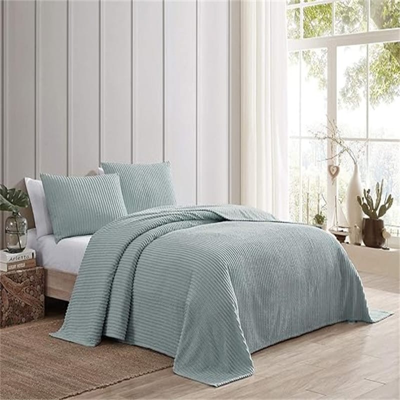 Kingston Solid Color Lightweight Chenille Bedspreads